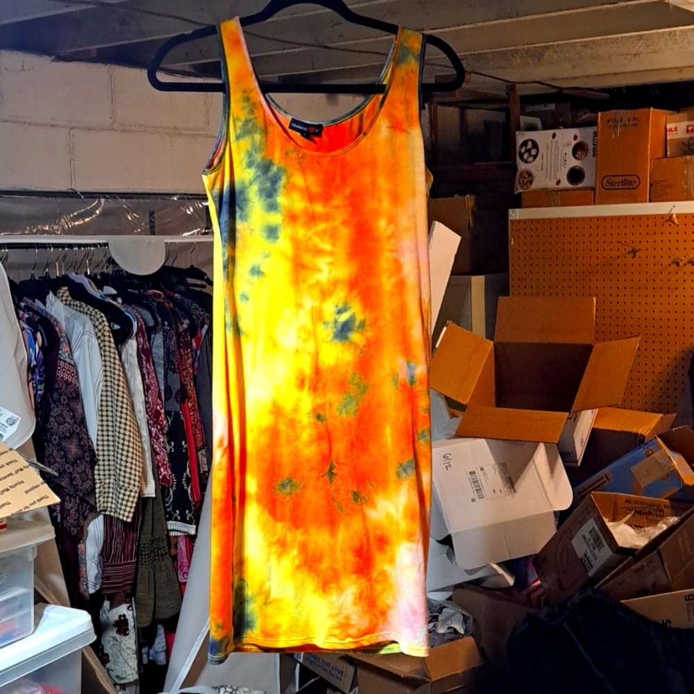 COPY - Absolutely love it xl tie Dye yellow and orange dress